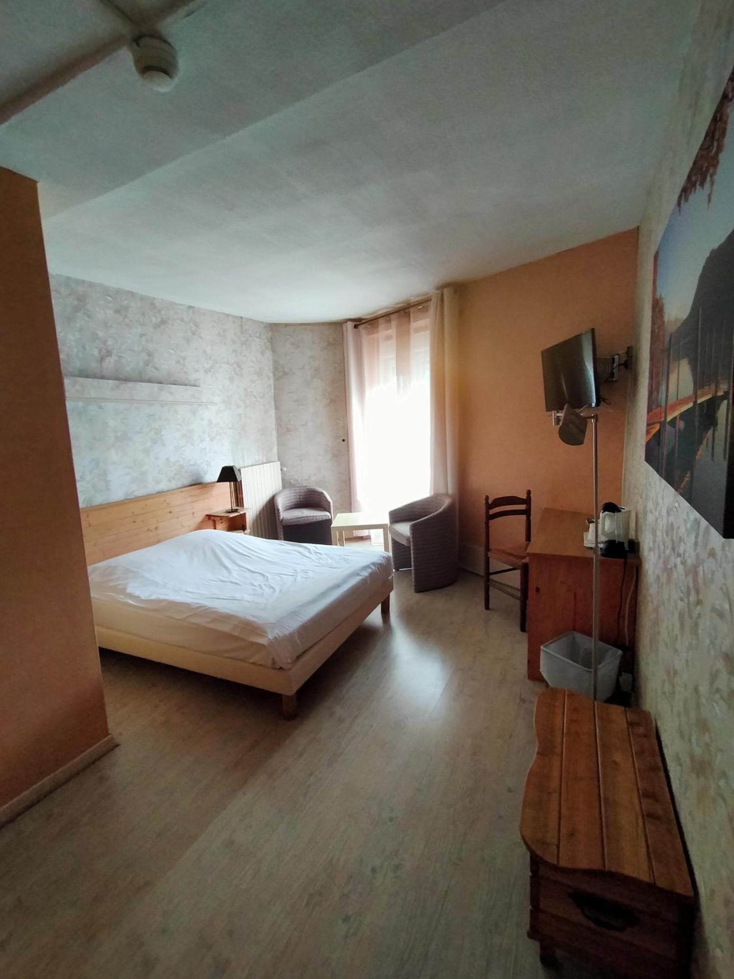 ホテル レ アルプ アルバール 部屋 写真
